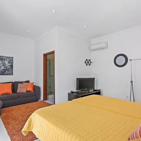 Sleeps 12 With Pool Air Con And Wifi Villa